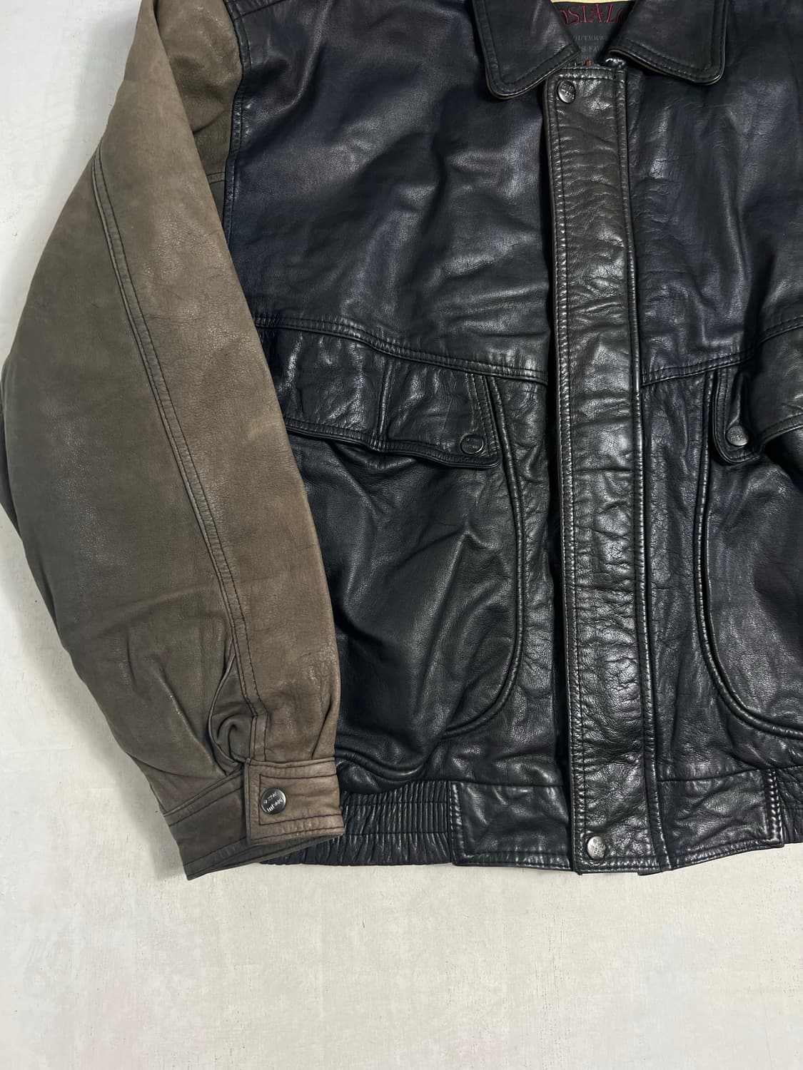 90’s 빈티지 믹스드 카우 레더 봄버 자켓 상품이미지4