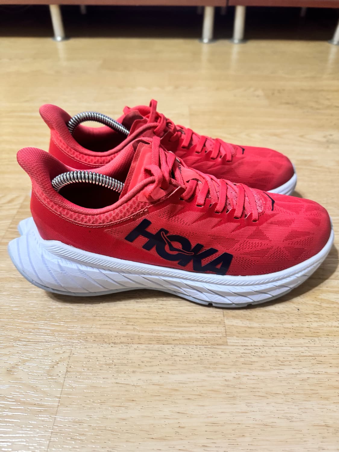 호카오네오네 러닝화 카본X2 (260cm) 상품이미지4