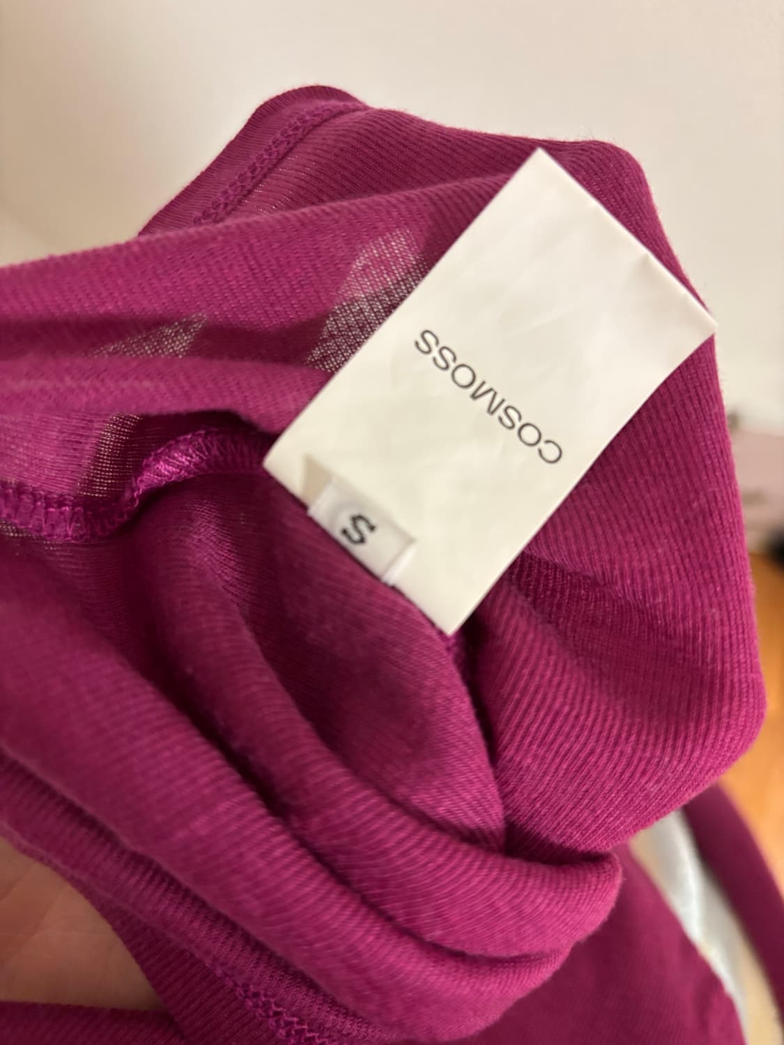 cosmoss SOFT COLOR OVERLAY TEE 마젠타 티셔츠 상품이미지3