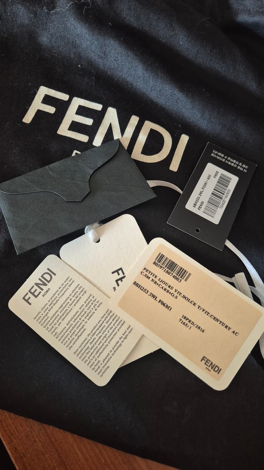 펜디 투쥬르 블랙 숄더백 상품이미지5