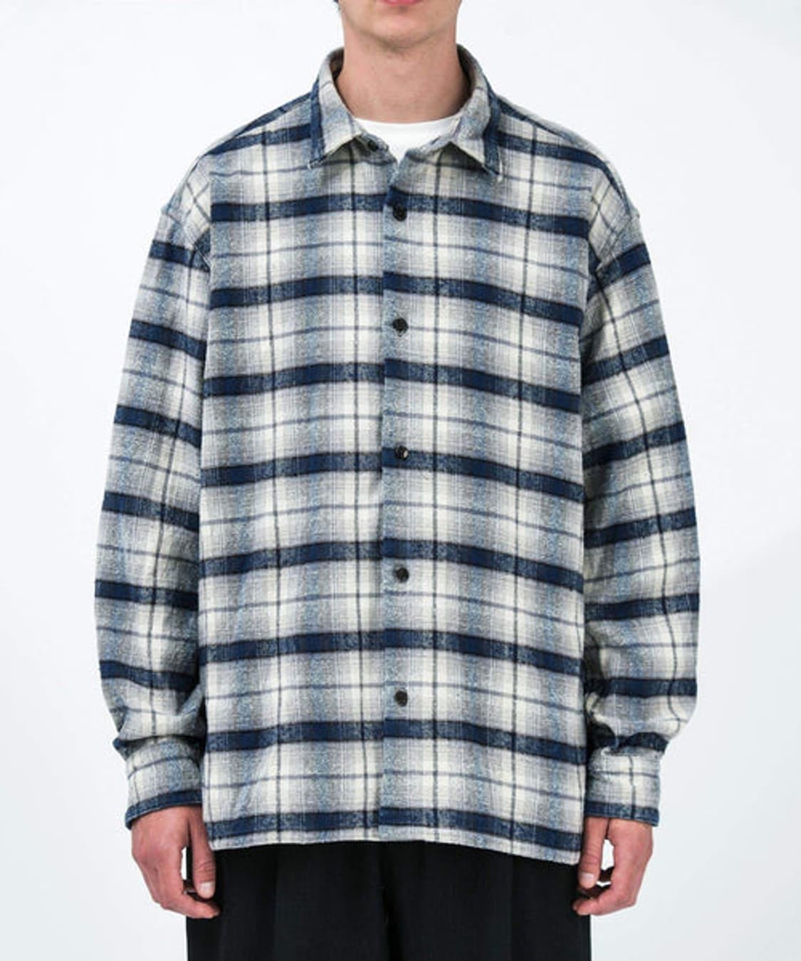 [1] 26ss 아프레쎄 빈티지 실크냅 체크셔츠(네이비) 상품이미지2