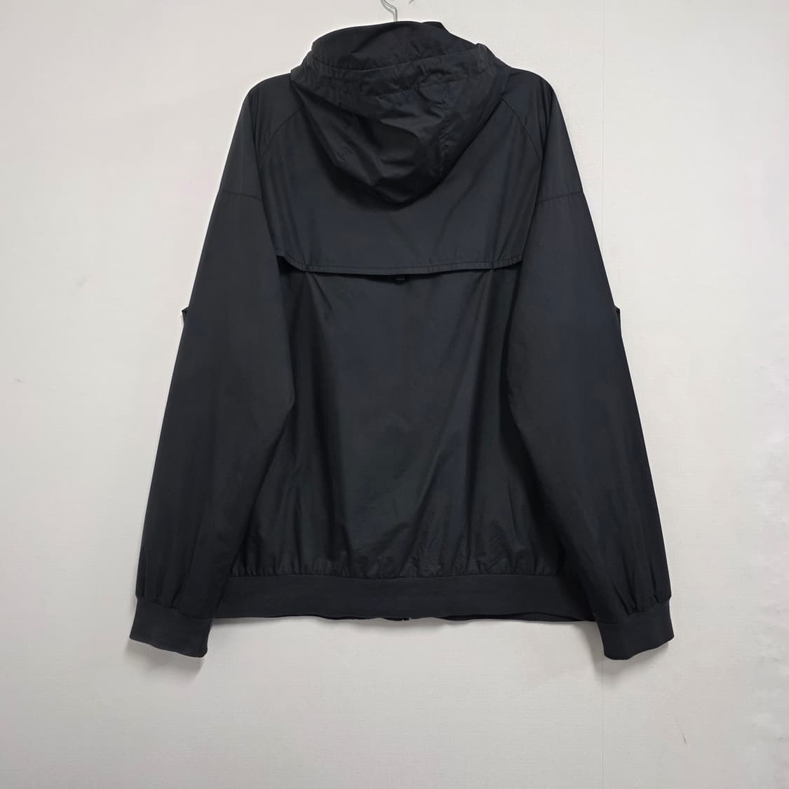 L) 2025 신형 나이키 윈드러너 후드 바람막이 블랙 상품이미지2