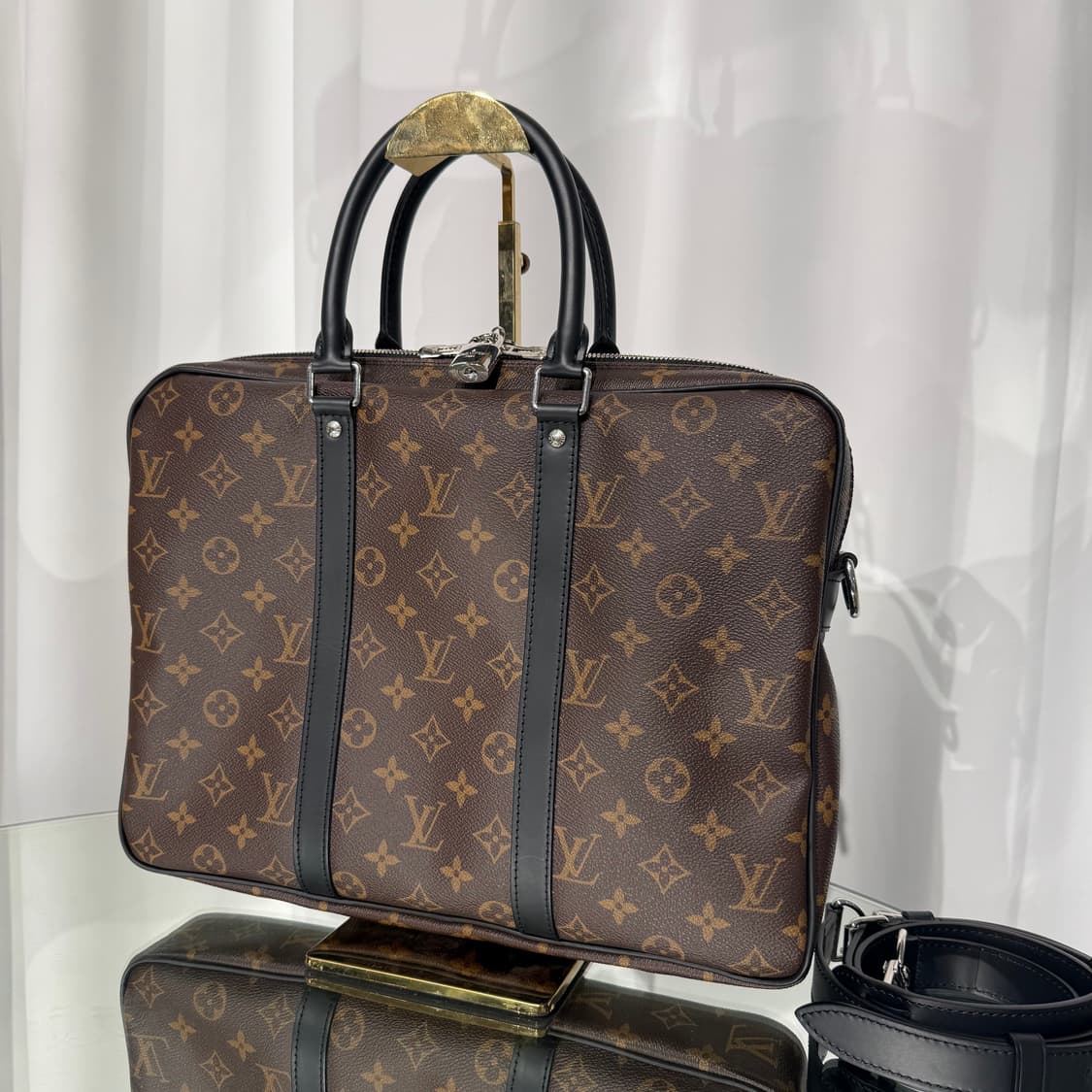 [정품] 루이비통 마카사르 포르트 도큐멍 보야주 PM 상품이미지3