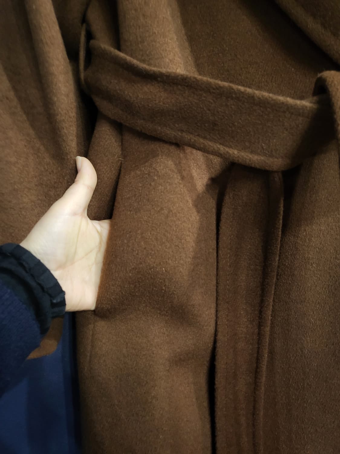 벨티드 모 롱코트 상품이미지4