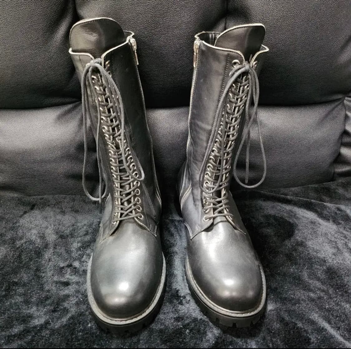 Leather boots 상품이미지1