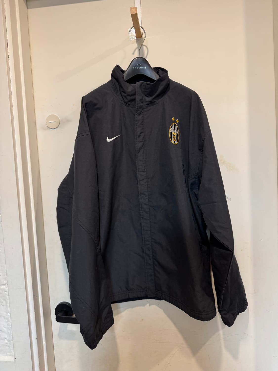 나이키 올드스쿨 유벤투스 바람막이 자켓  상품이미지1