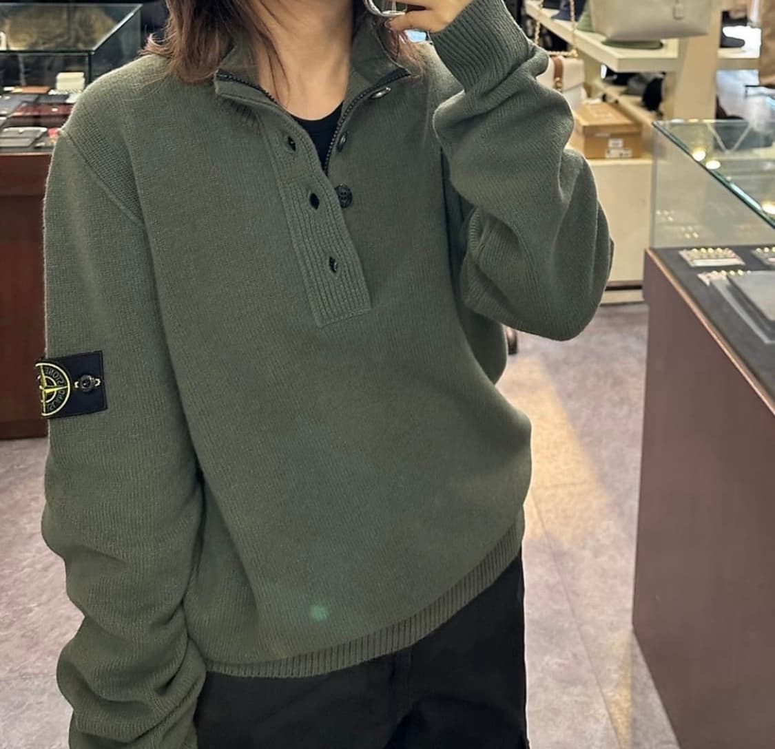 Stone Island 스톤아일랜드 버튼 니트 하프 집업 상품이미지1