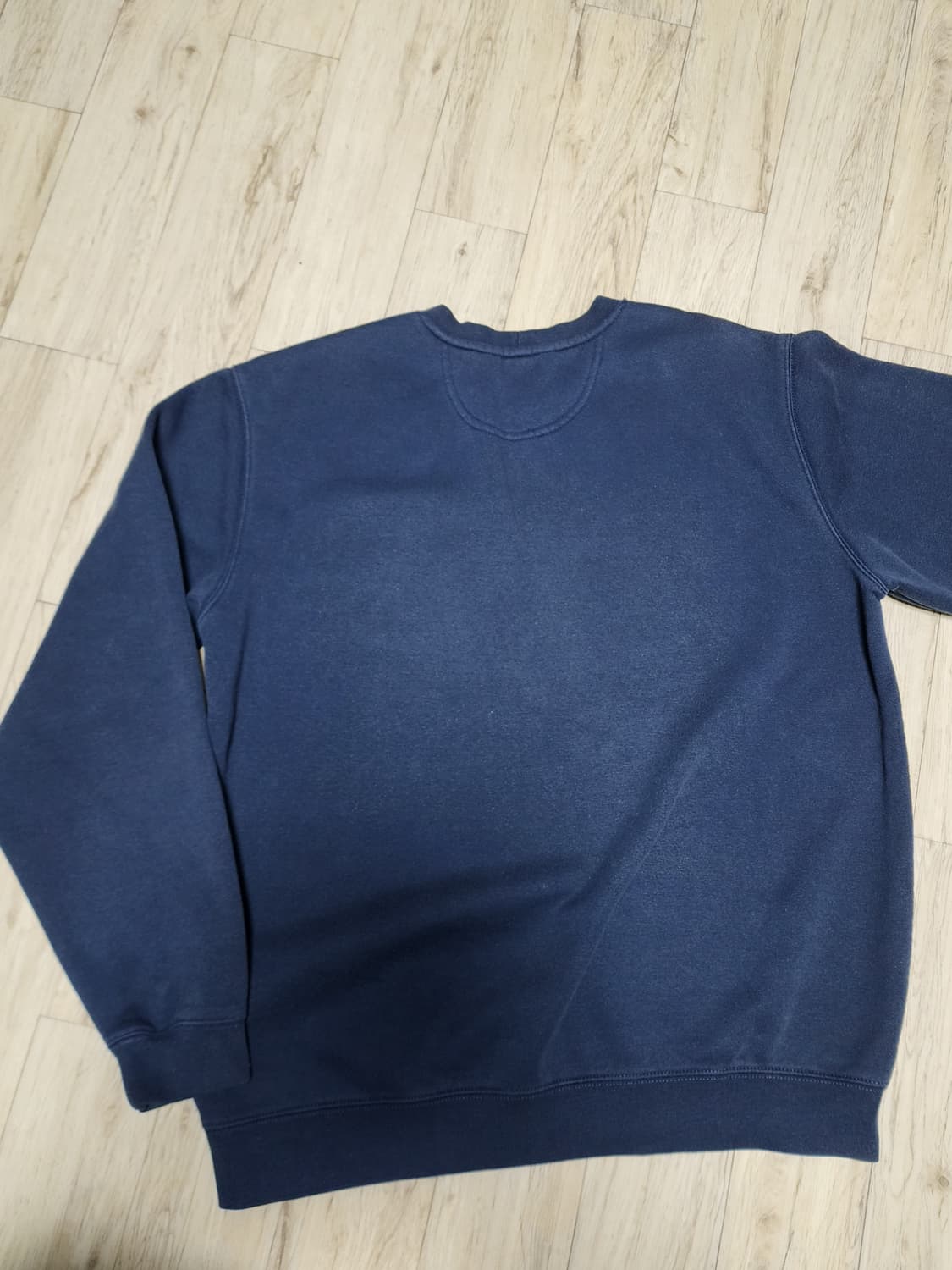 칼하트 원포켓 스웻셔츠 네이비 상품이미지2