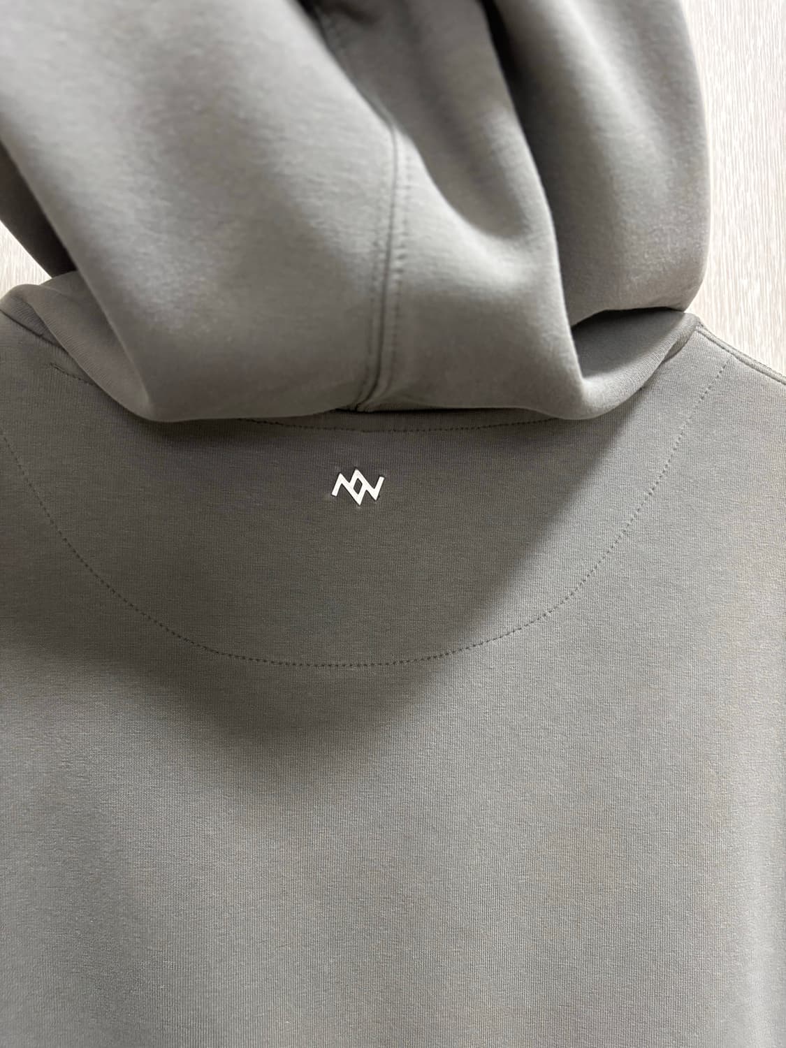 23SS)지제로 송지오 오버핏 트윈팬서 스트링후드105/그레이 상품이미지5