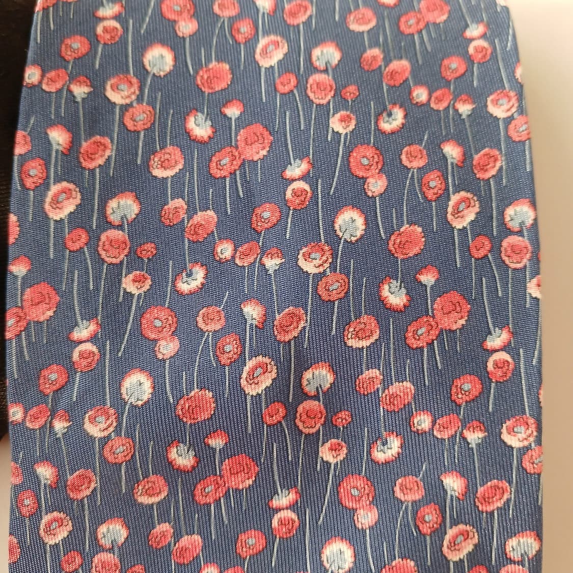 페라가모 실크 블루 플라워 넥타이 9.7cm A등급 A19334
 상품이미지7