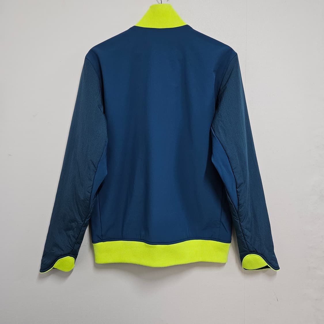 105 데상트 패딩 자켓 상품이미지4