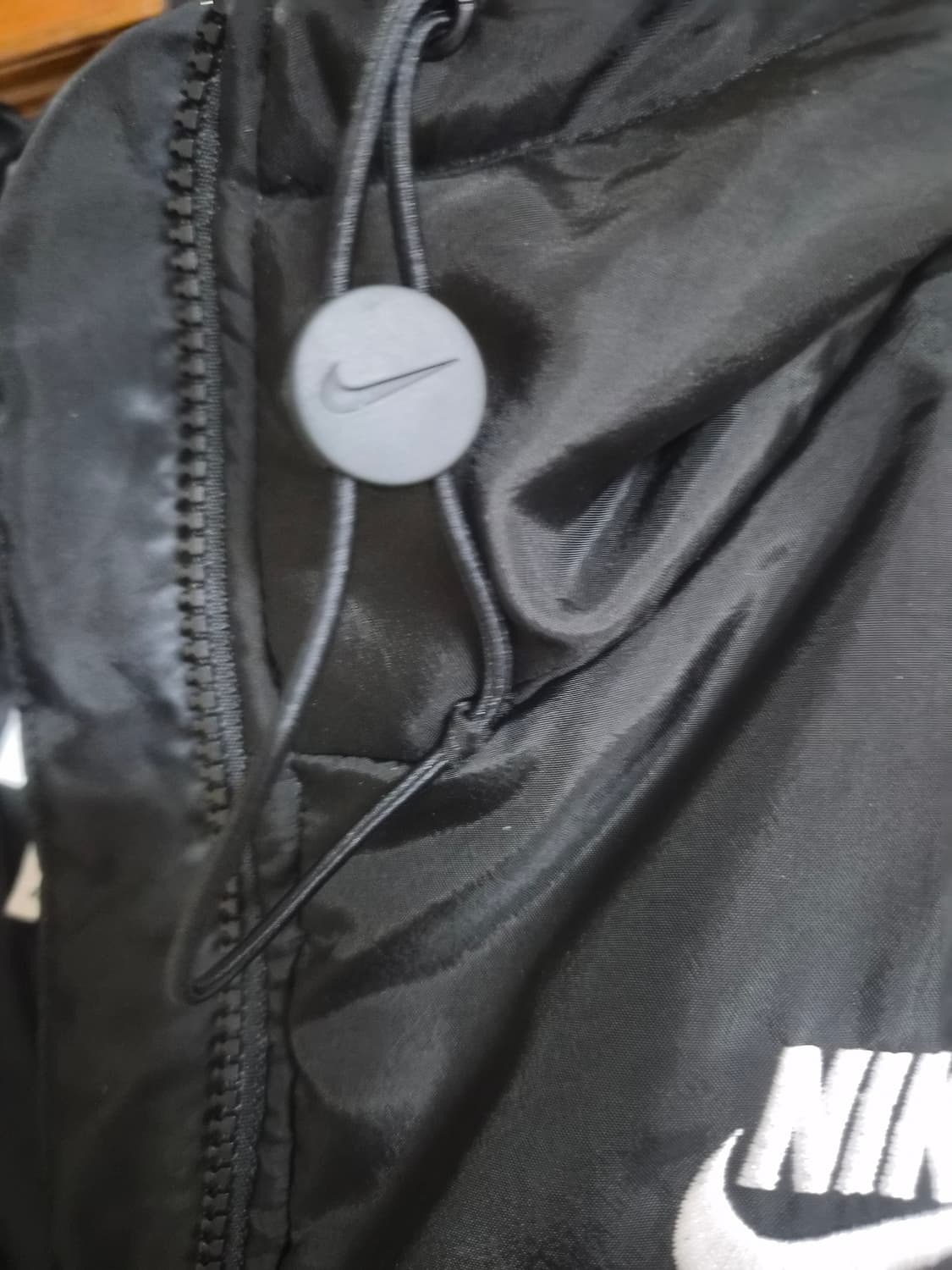 나이키 써마핏  THERMA-FIT 블랙 후드 패딩 L 상품이미지6