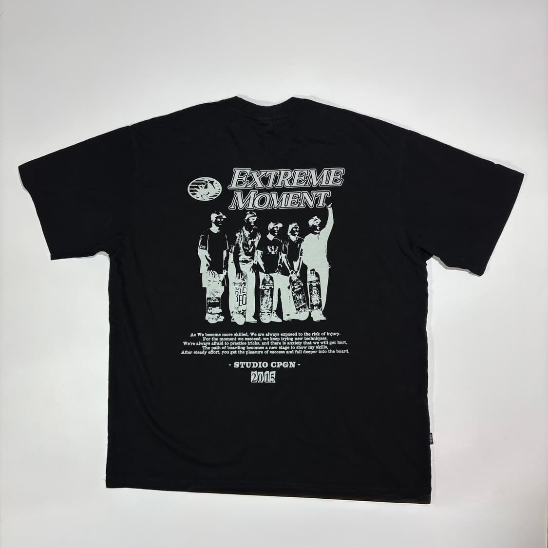 빈티지 익스트림모먼트 블랙 로고 반팔티 상품이미지4