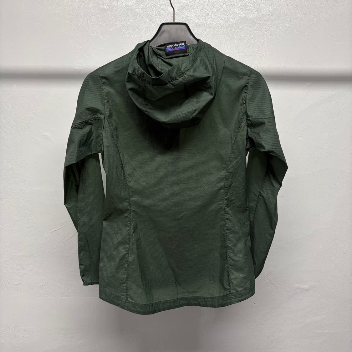 파타고니아 후디니 바람막이 상품이미지2