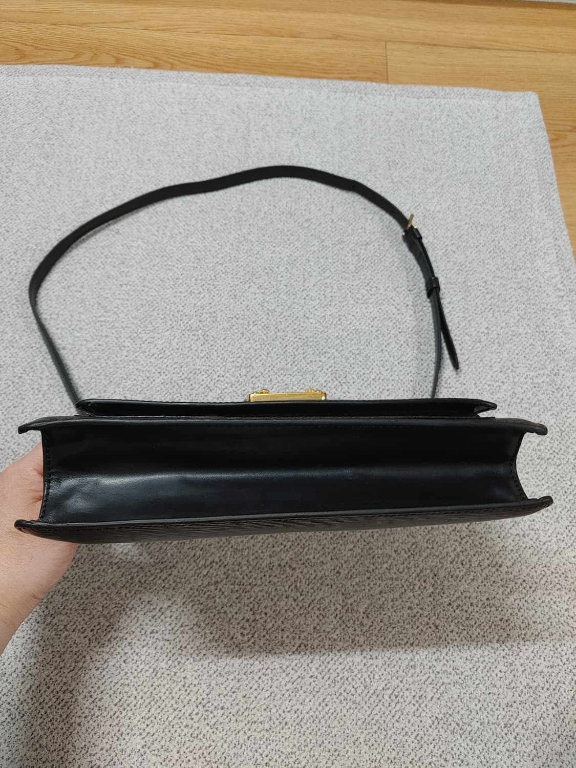 정품 클래식 루이비통 에삐 몽소 빈티지 크로스백 토트백 상품이미지6