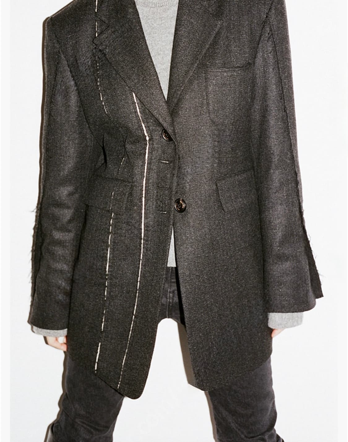 마뗑킴 러프 디테일 자켓 상품이미지1