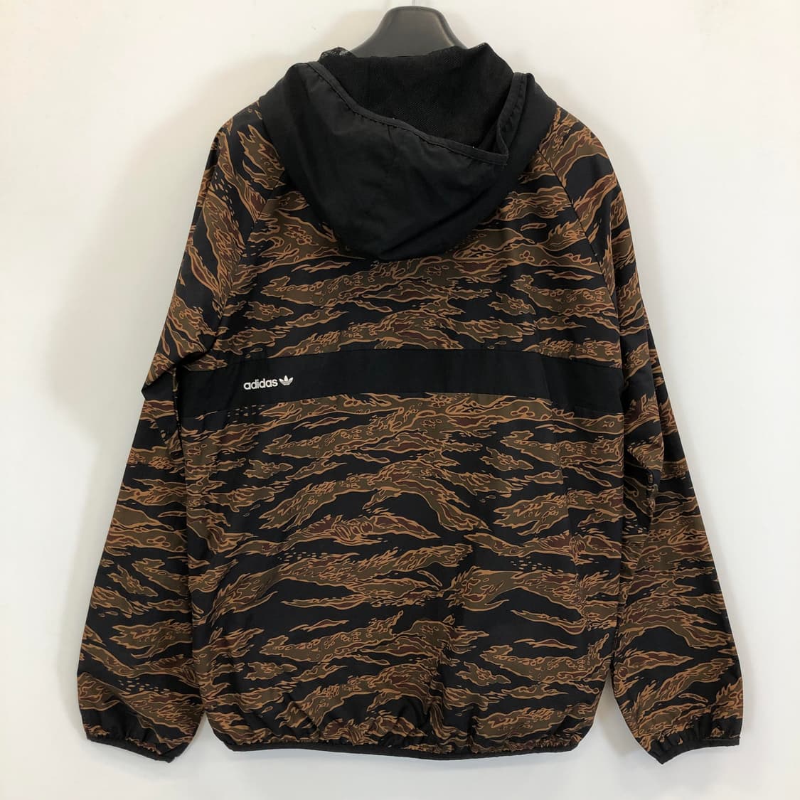 아디다스 타이거 카모 BB 우븐자켓 105 상품이미지4