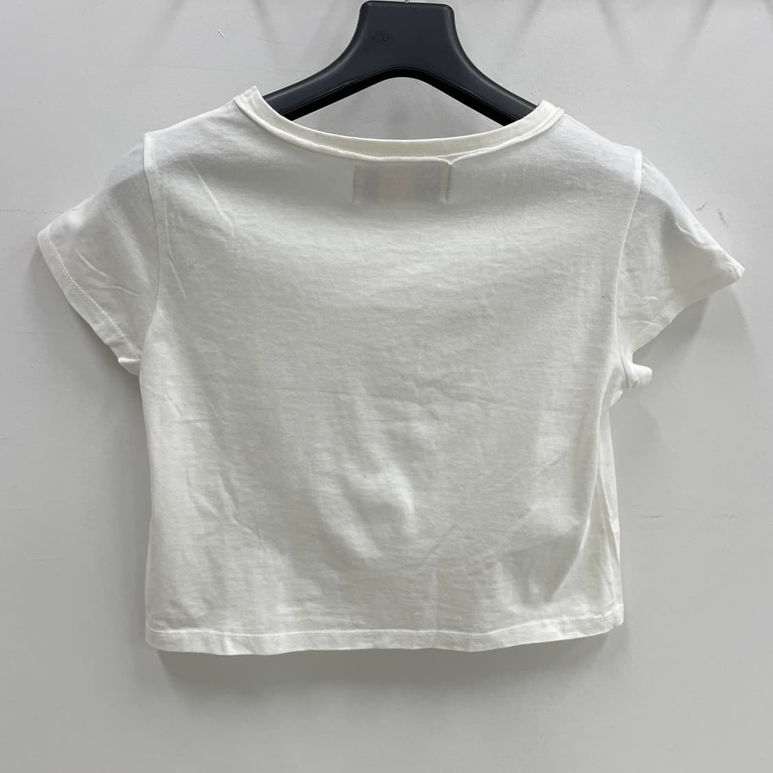 마땡킴 여성F 크롭 화이트 반팔 티셔츠 상품이미지3