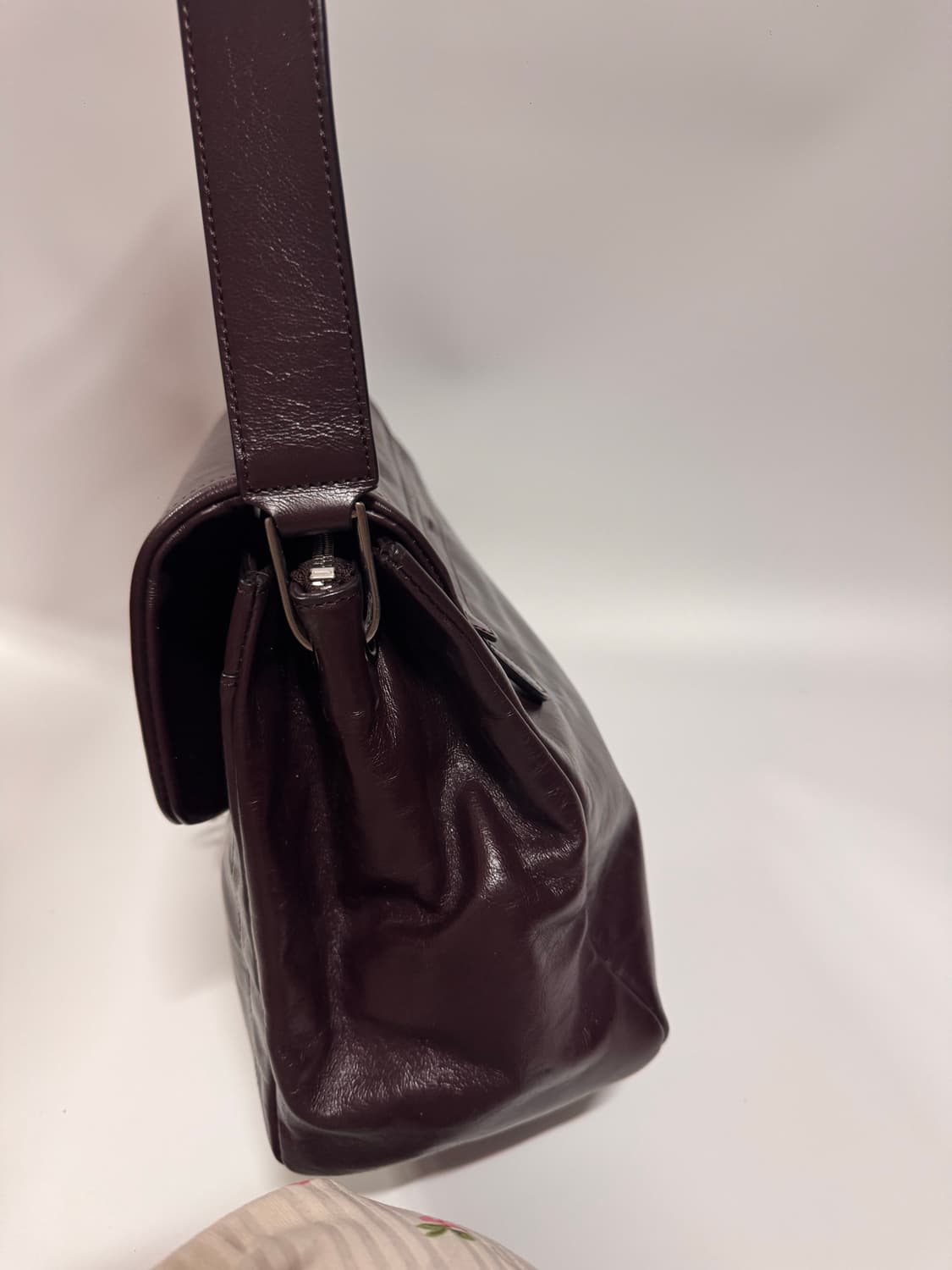 분크 오캄 두 숄더백 라지 버건디 상품이미지4