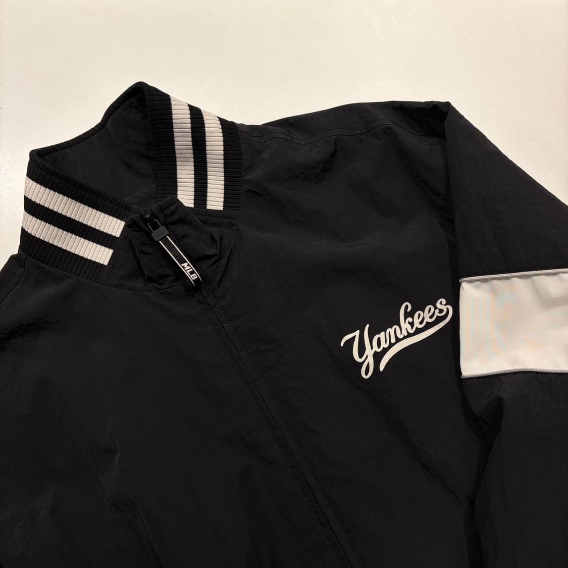 [L] 엠엘비 MLB 뉴욕 양키스 바람막이 블랙 C764 상품이미지3