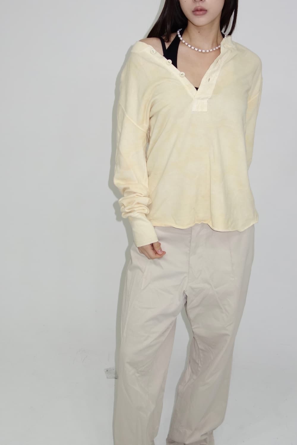 아이보리 버튼 티 상품이미지2