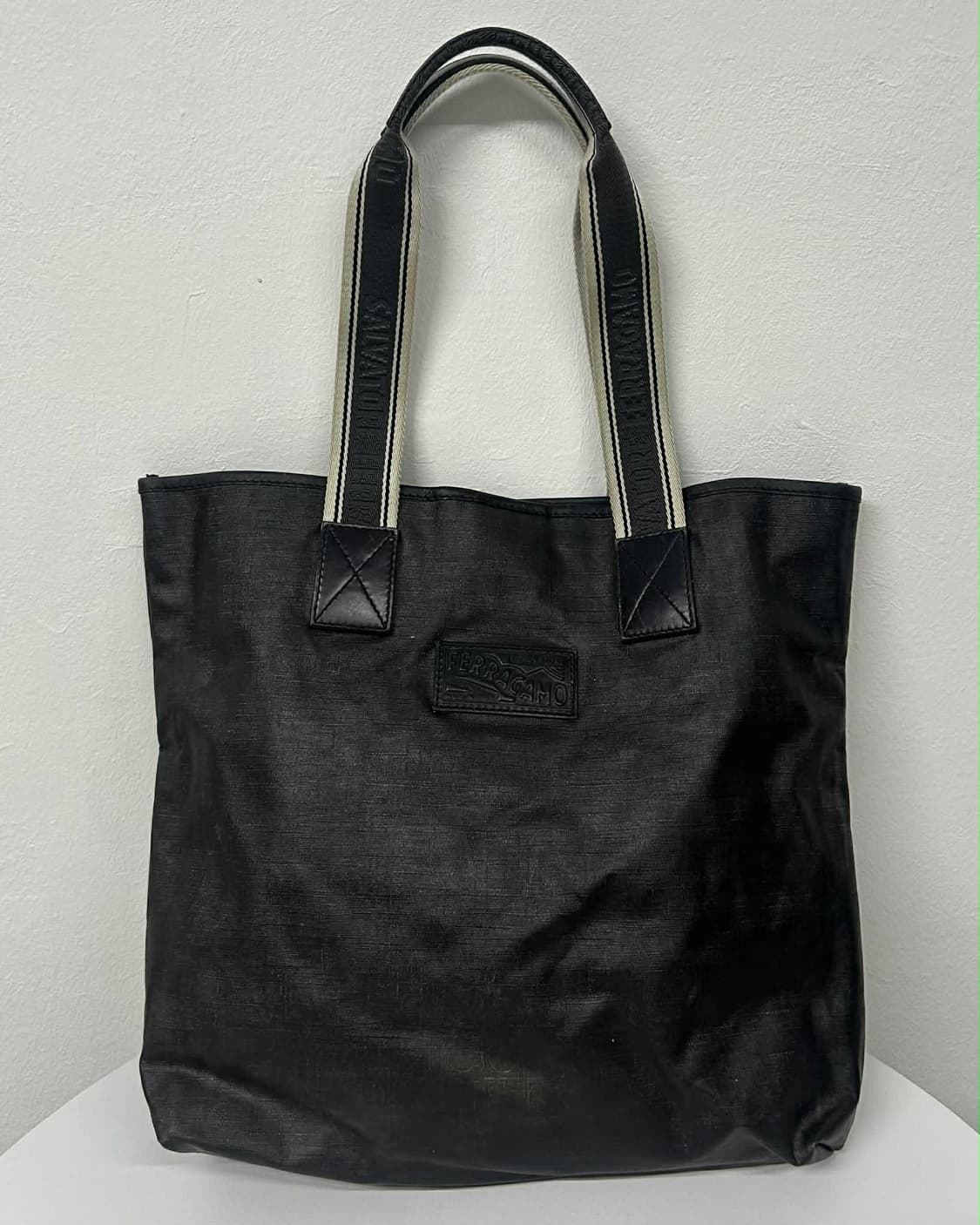 페라가모 캔버스 쇼퍼백 숄더 토트백 상품이미지1