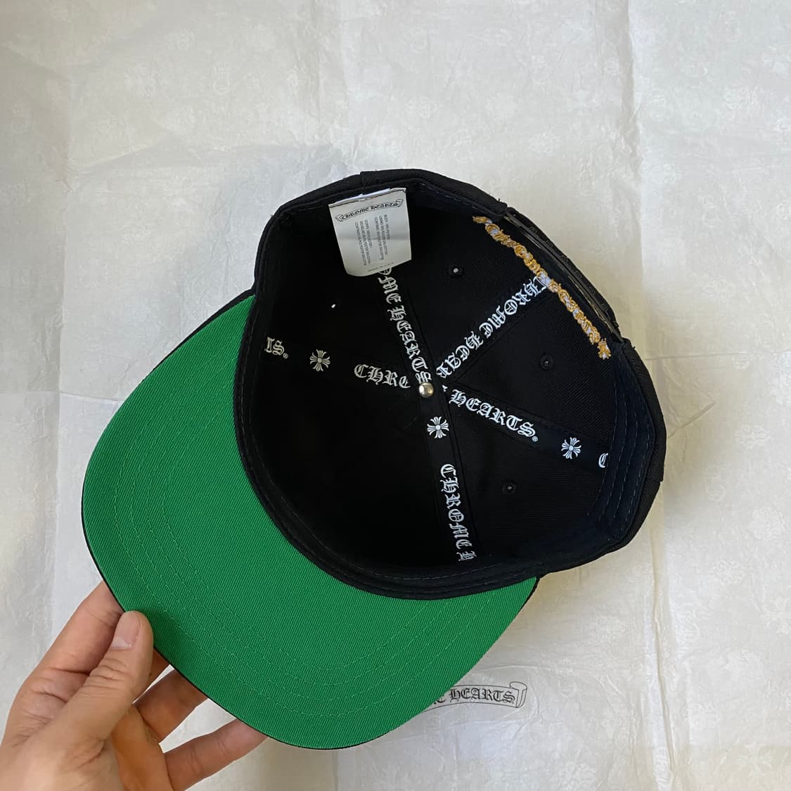 [Free] 크롬하츠 CH로고 베이스볼 캡 블랙 옐로우 상품이미지5