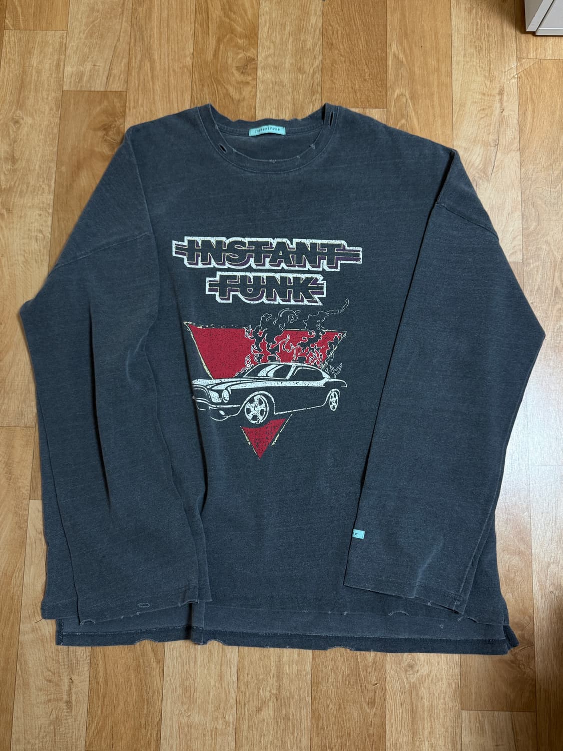 인스턴트펑크 레트로 그래픽 롱슬리브 상품이미지2