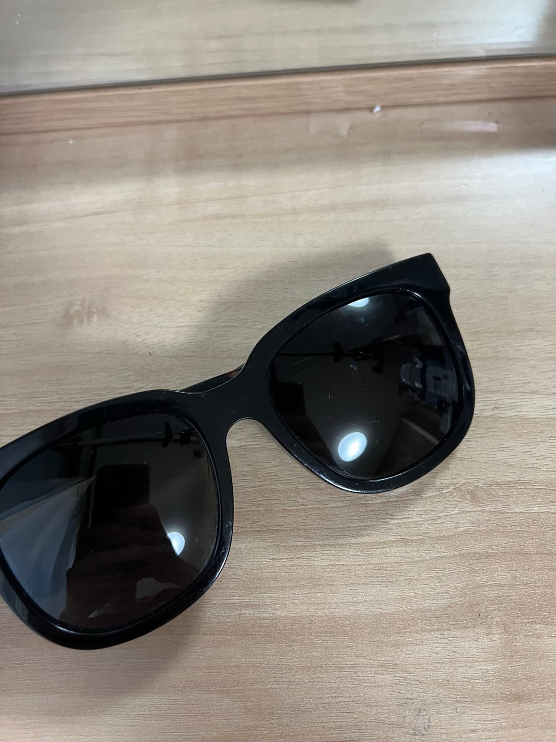 젠틀몬스터 Didi.D 블랙 선글라스 상품이미지3