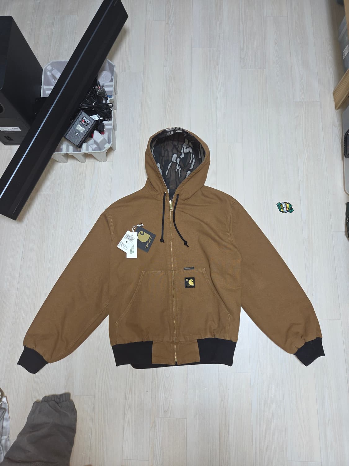 칼하트 wip 50주년 리버시블 액티브 자켓 상품이미지1