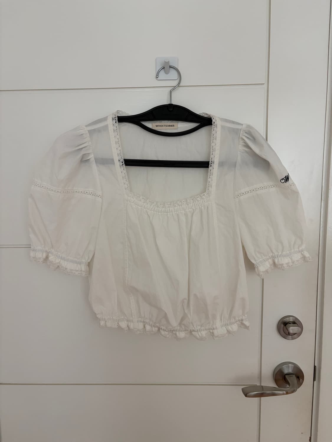 위드아웃썸머 Blanc puff blouse_ivory 상품이미지1