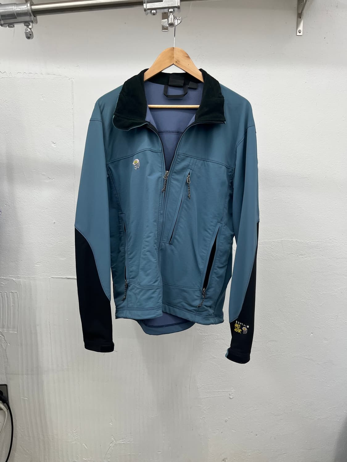 XL) MOUNTAIN HARDWEAR JACKET 상품이미지1
