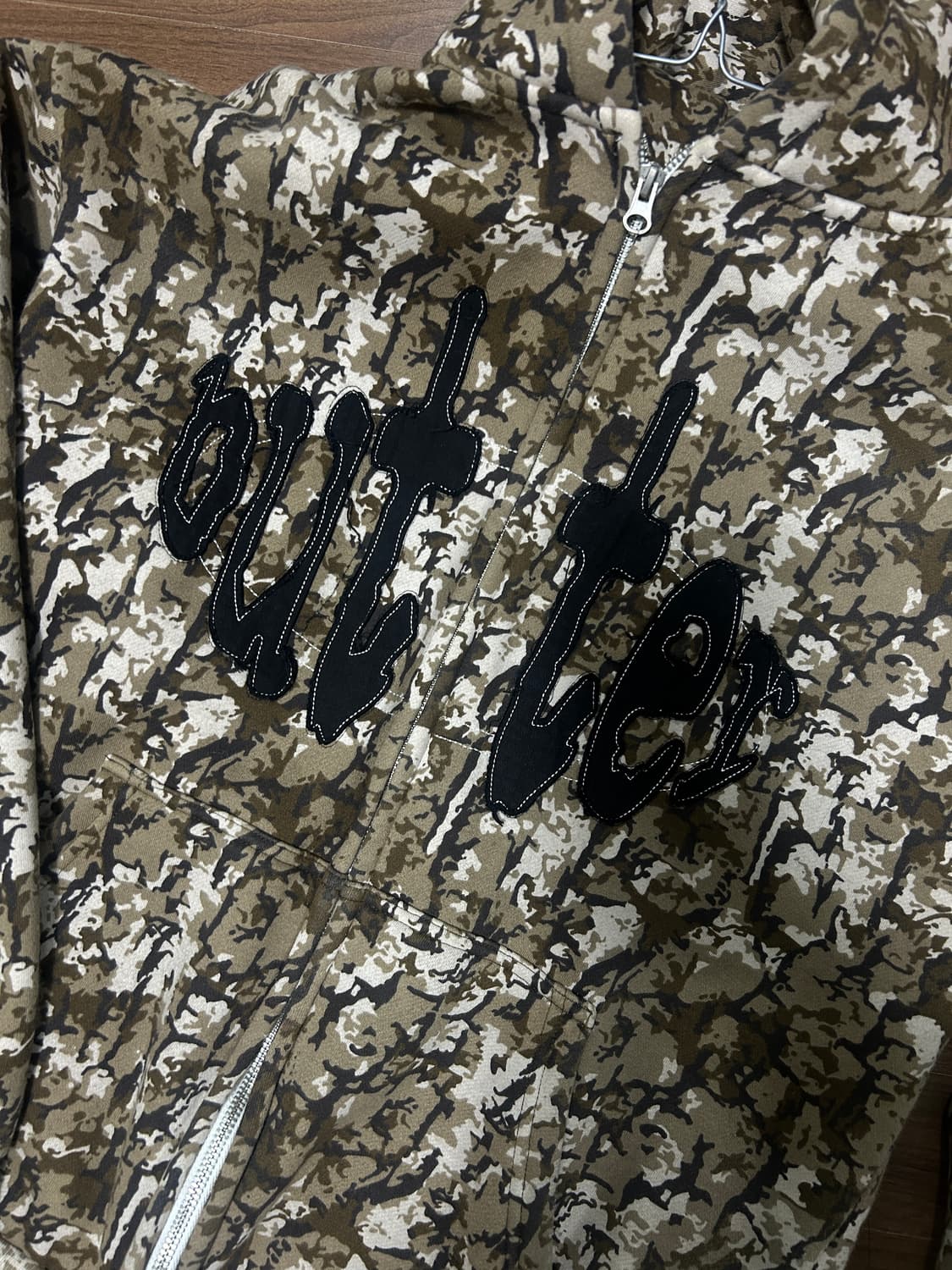 Butter Goods hooded zip up 상품이미지1