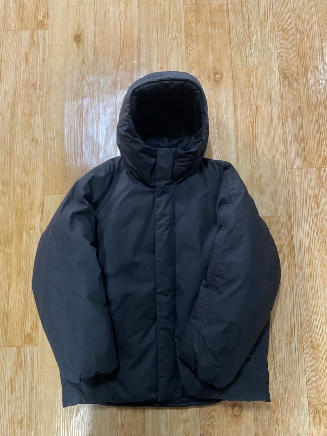 유니클로 PUFFTECH볼륨파카 다크그레이 상품이미지2