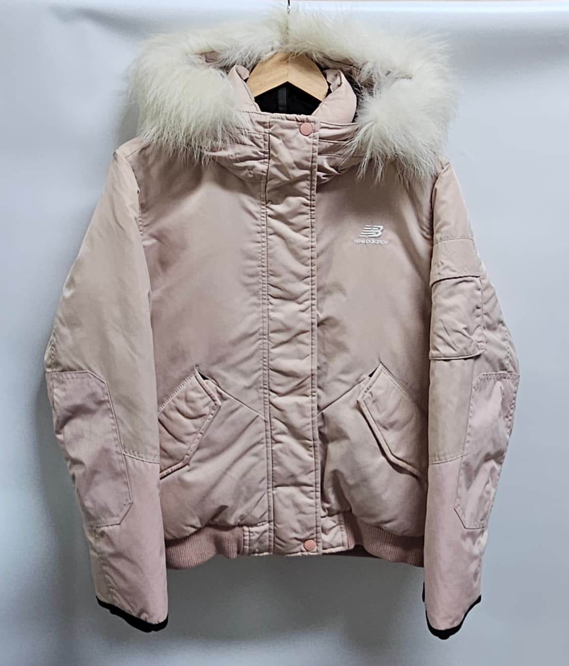 뉴발란스 여성 덕다운숏패딩 M 상품이미지1