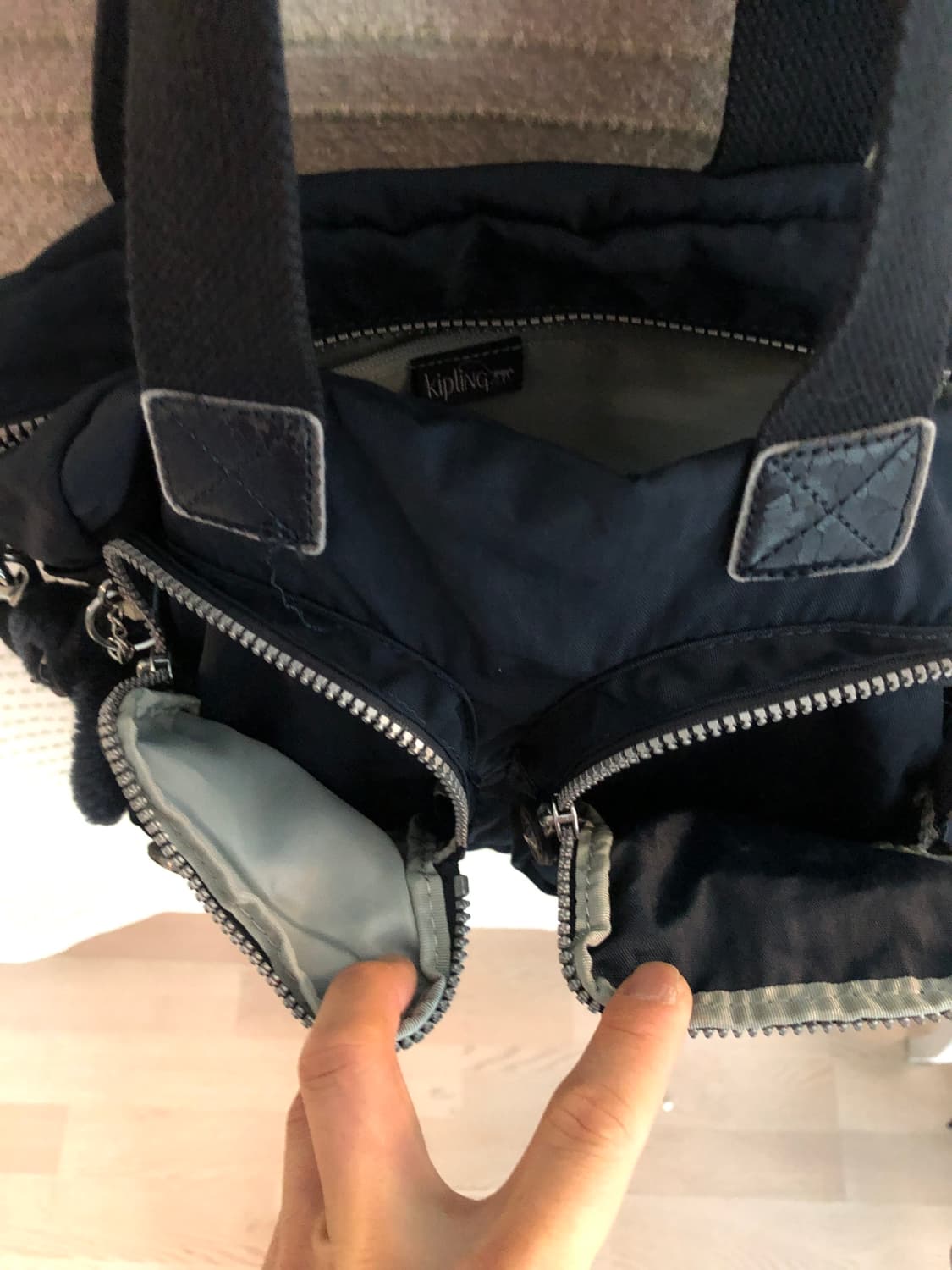 빈티지 키플링 Y2K 네이비 나일론 숄더백 토트백 상품이미지3