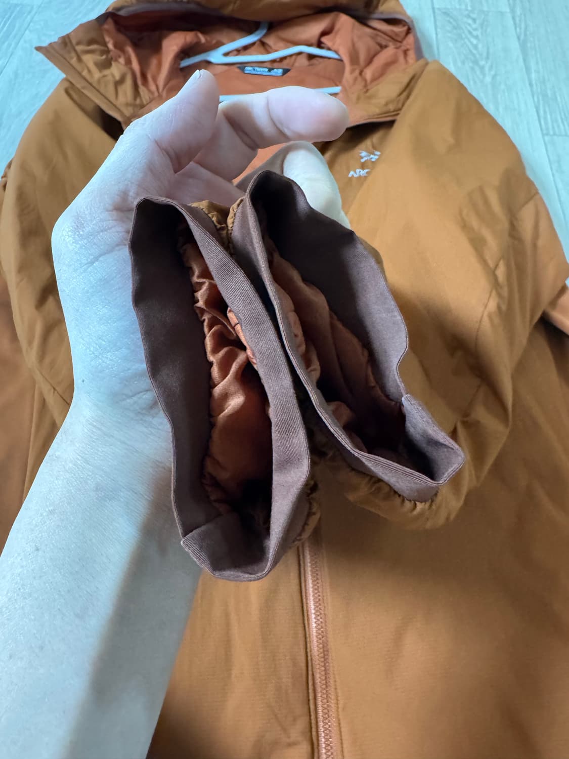 XL 아크테릭스 아톰 lt 후디 자켓 코모레비 상품이미지4