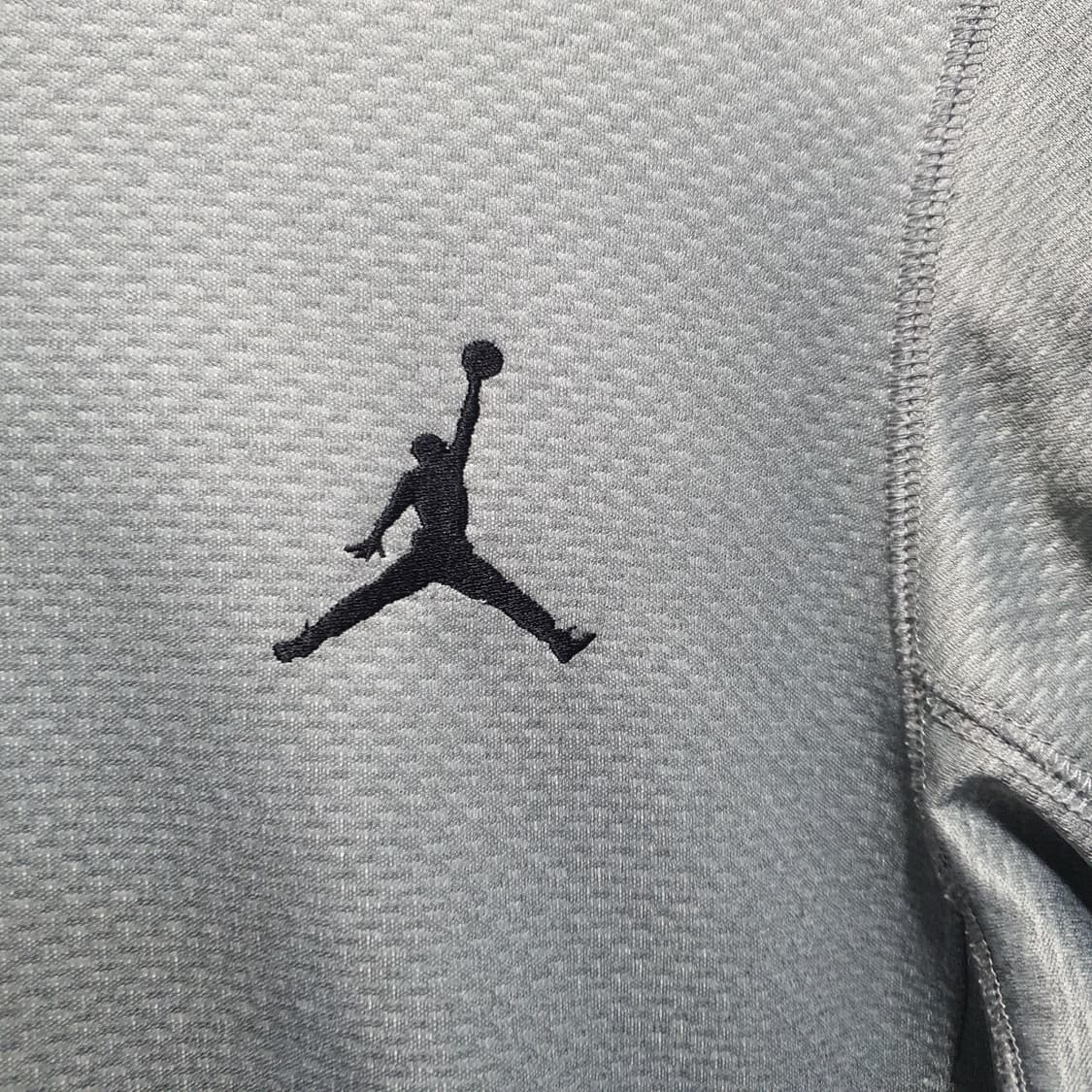 조던 드라이핏 점프맨 맨투맨  상품이미지3