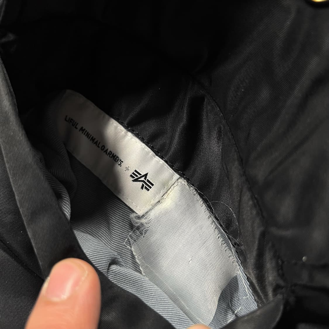 알파인더스트리 x 라이풀 MA1 자켓 상품이미지5