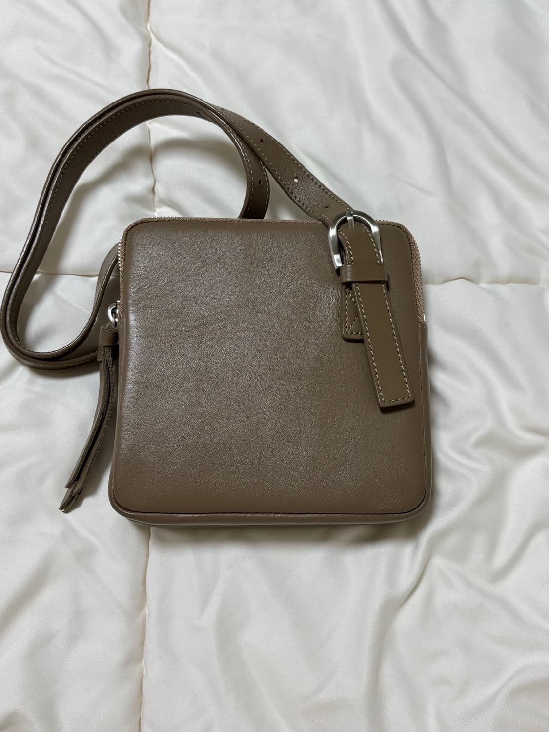 미닛뮤트 트윈스퀘어백 그레이베이지 상품이미지3