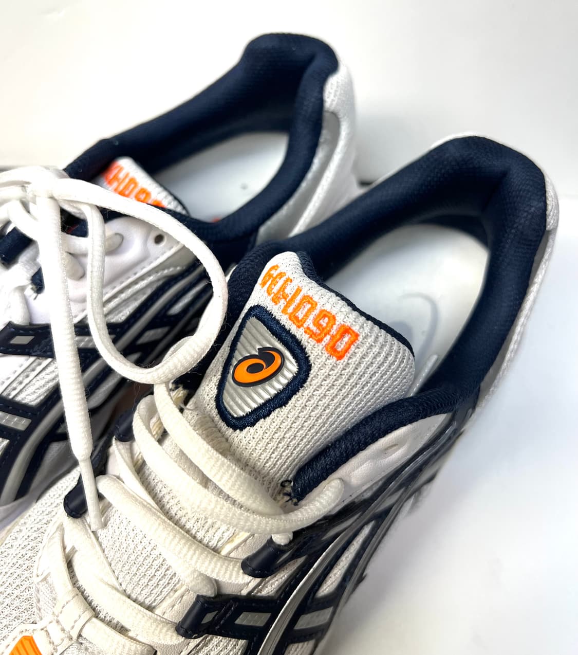 [270] 아식스 젤 1090 화이트 미드나잇 상품이미지3