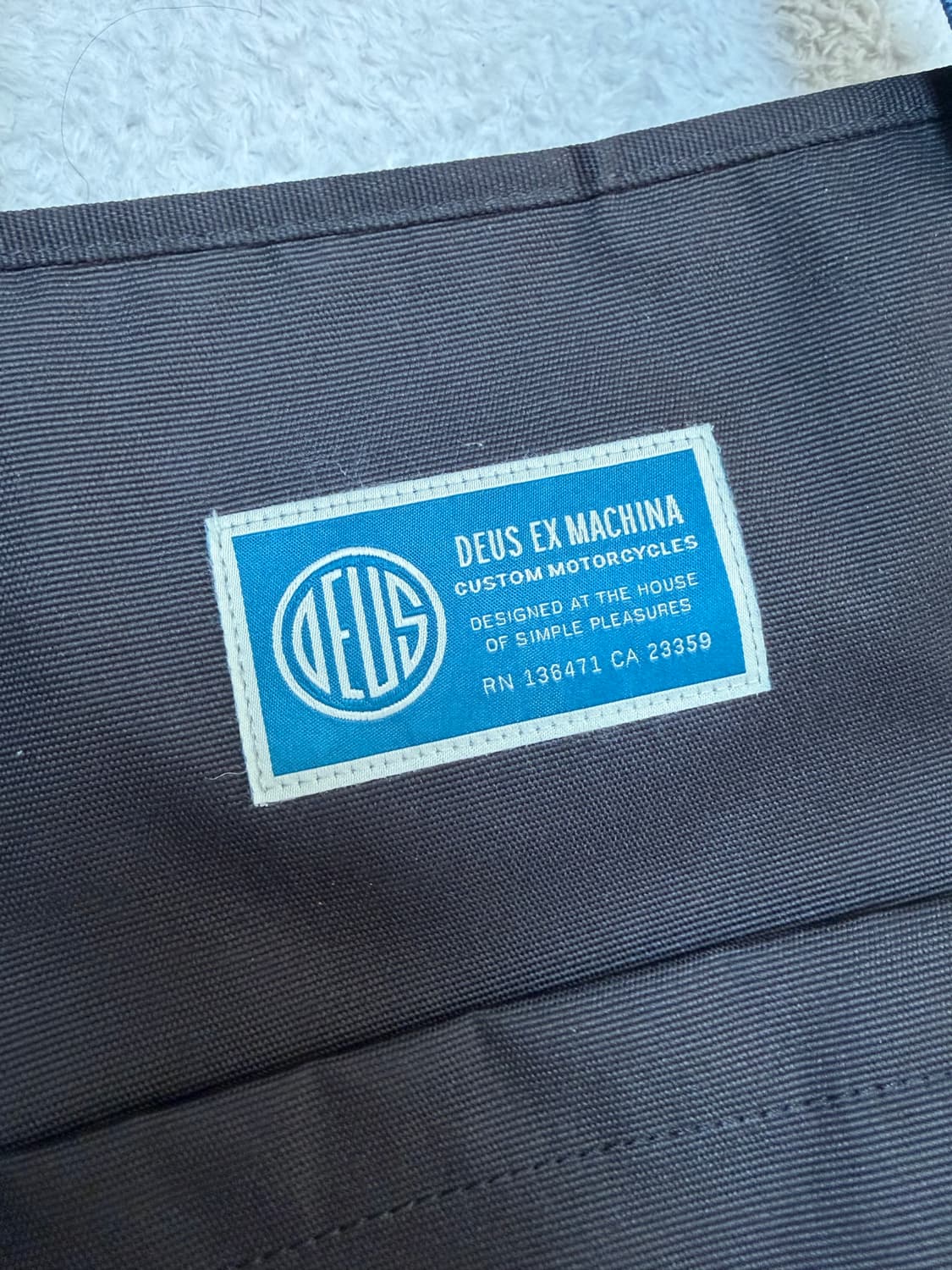 데우스 토트백 ( 크로스 백 ) 상품이미지3