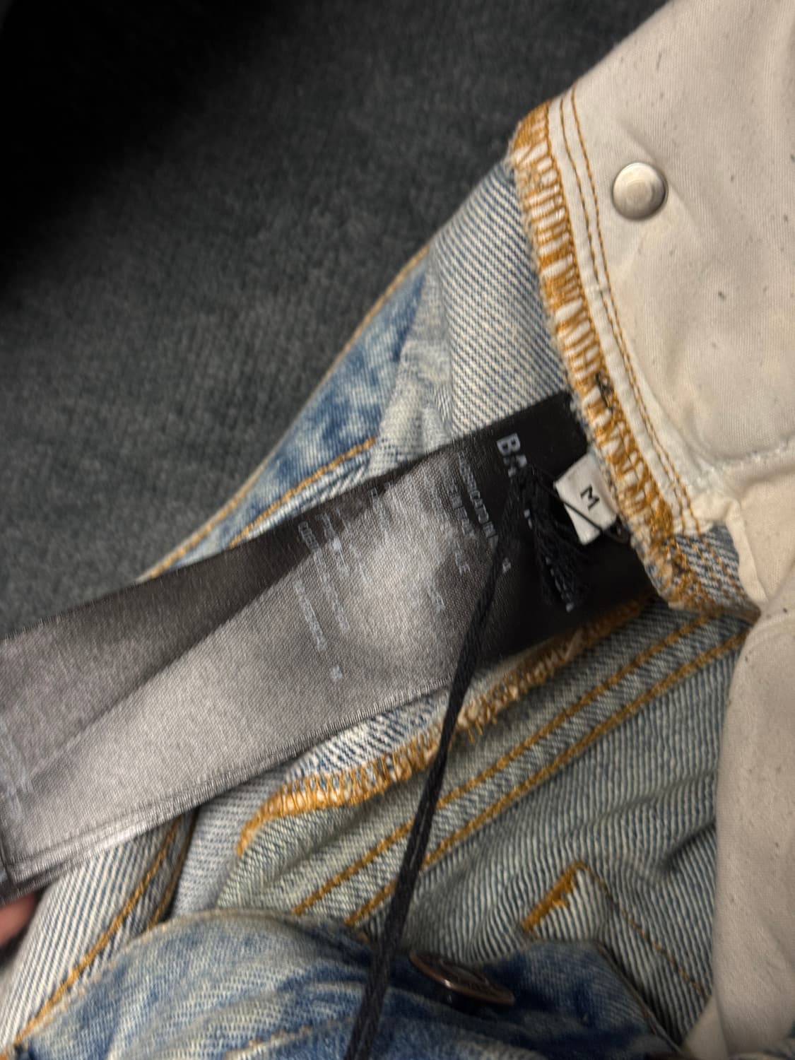 [M] 발렌시아가 컷업 데님 팬츠 상품이미지5