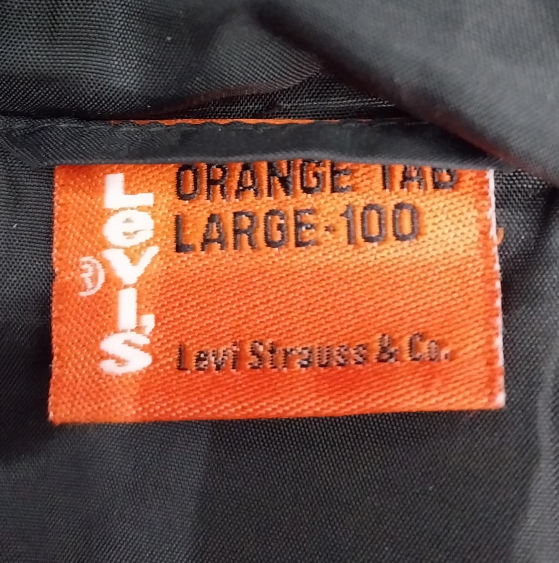 리바이스 오렌지탭 덕다운 패딩 100 상품이미지4