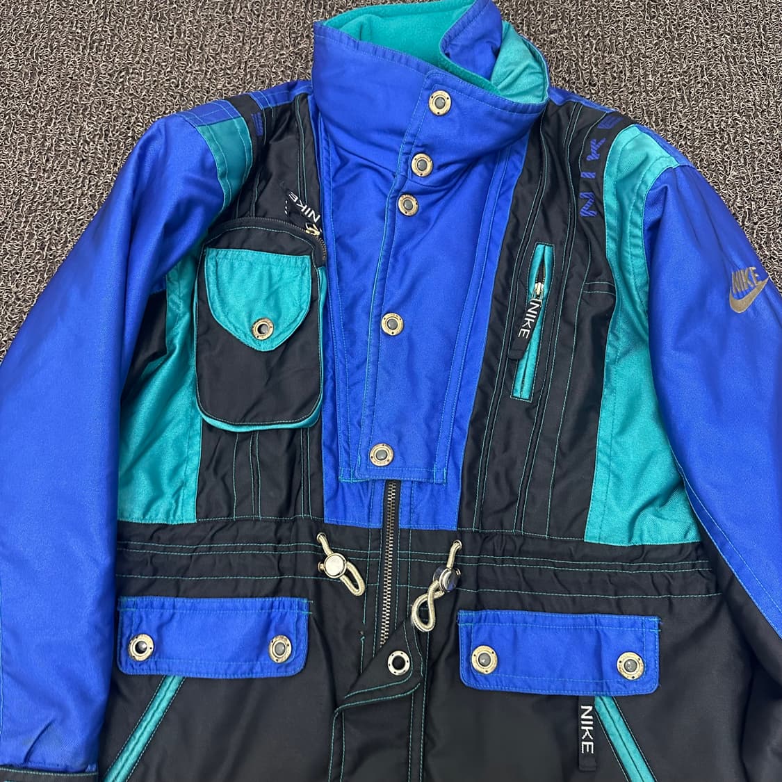 NIKE 나이키 올드스쿨 스키복 점퍼 자켓 100(L) 상품이미지2