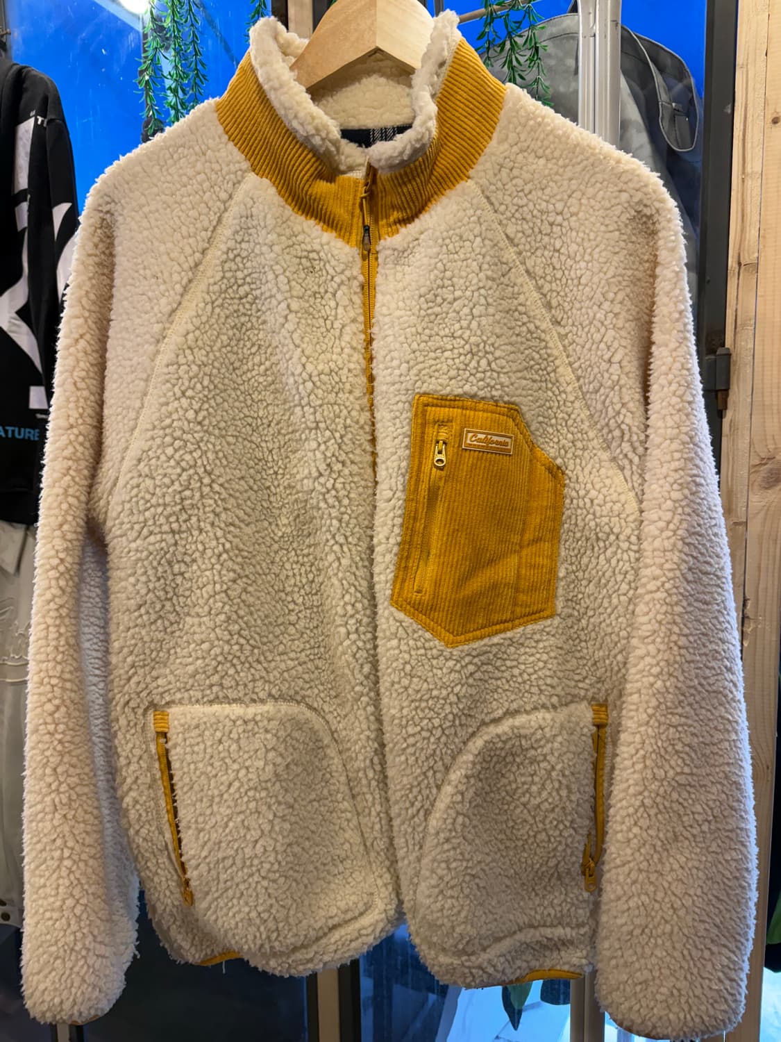 후아유 흰노 양털 후리스 자켓 상품이미지1