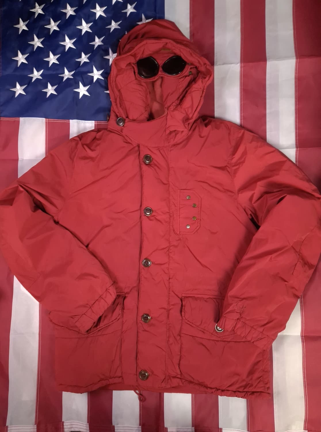 오리지날 C.P컴퍼니 나이크라 가먼트 다이 다운 고글 자켓 상품이미지1