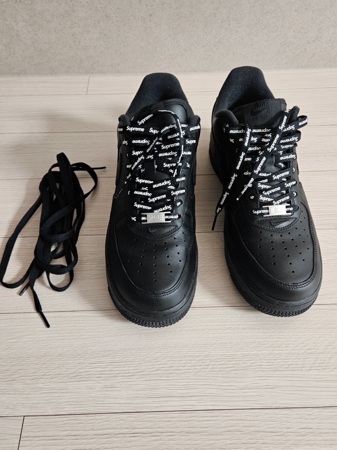 [260] 나이키x슈프림 포스 블랙 상품이미지1