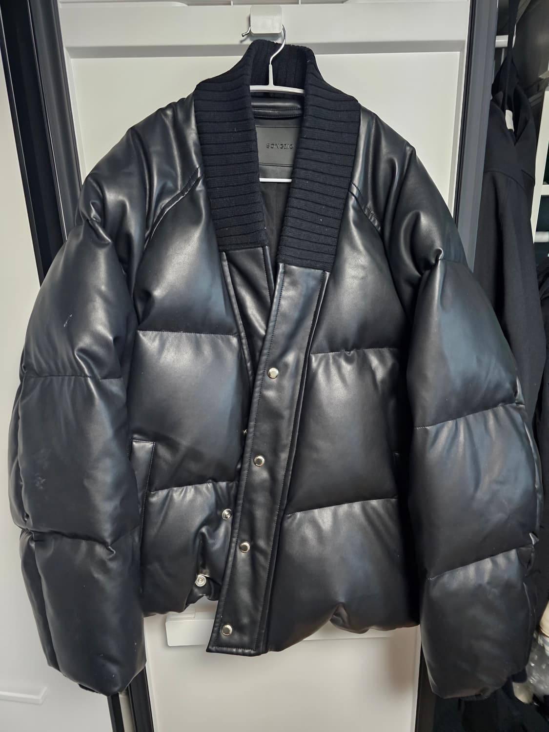 송지오 바이어스컷 레더 바시티 48 상품이미지1