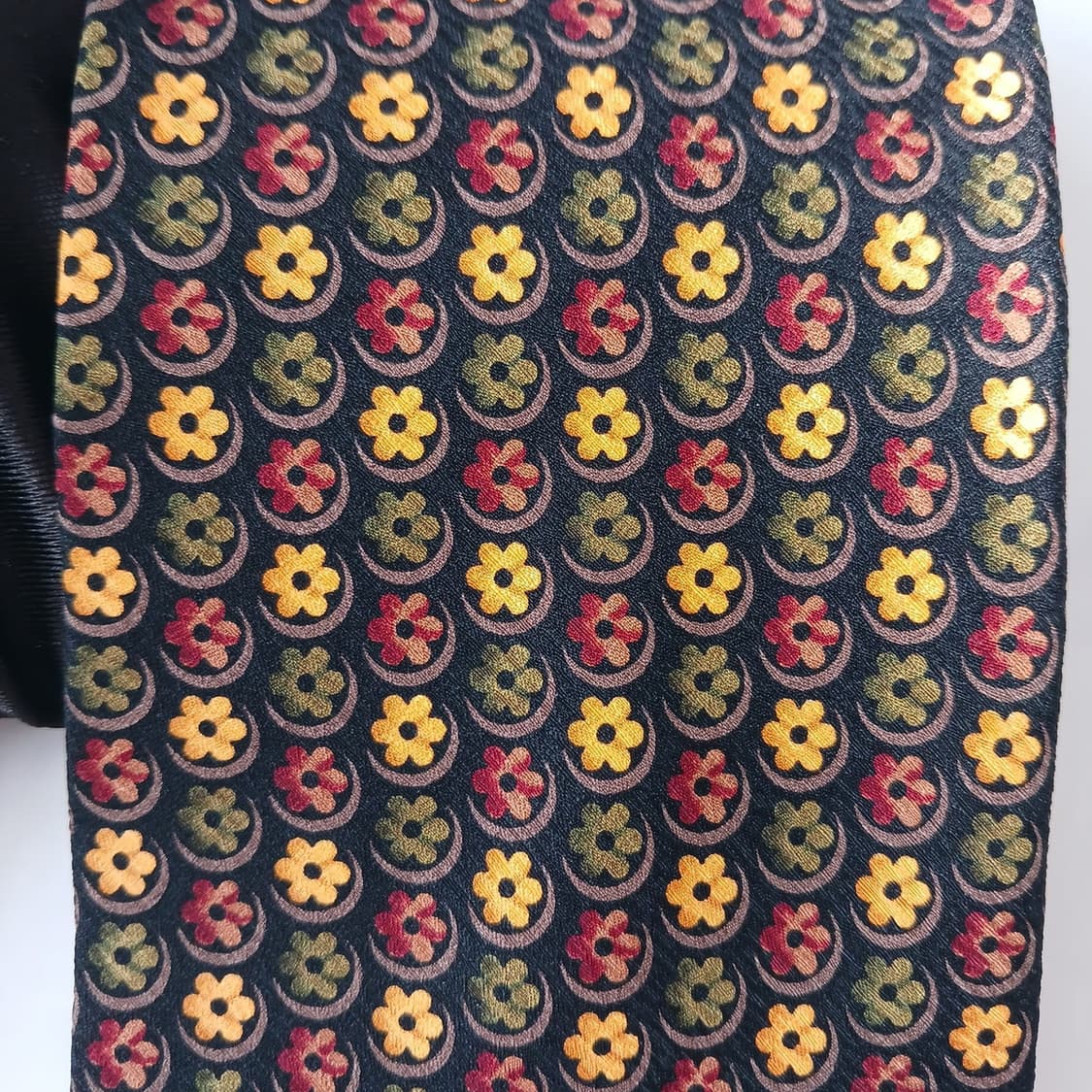 발망 실크 블랙 플라워 패턴 넥타이 9.7cm A+등급 A19160
 상품이미지7